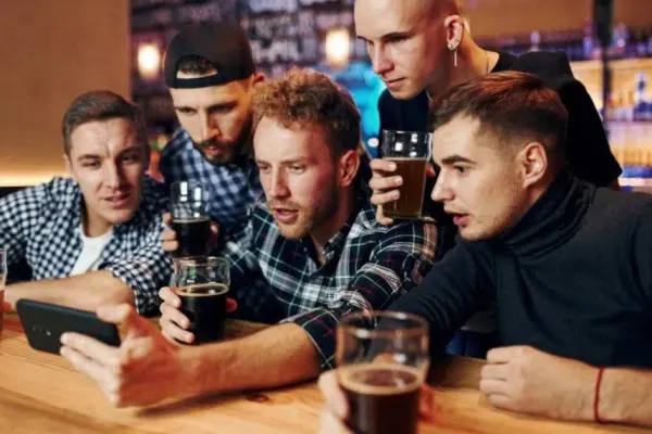 Health Experts Warn That Sports Betting and Prediction Markets May Increase Mental Health Risks